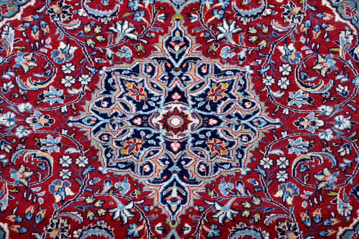 Fine Sarouk 212x137 cm Persian Rug Fine-Sarouk-212x137-cm-Persian-Rug-14-891793