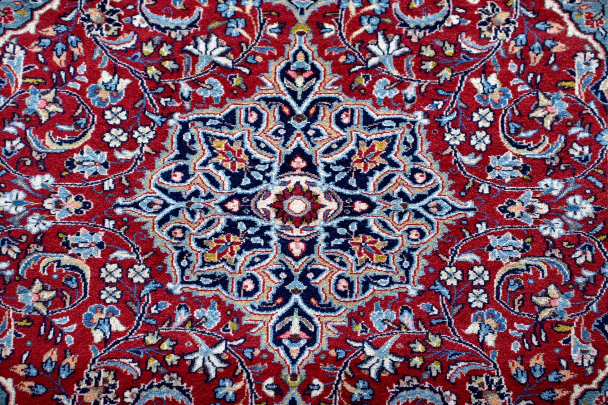 Fine Sarouk 212x137 cm Persian Rug Fine-Sarouk-212x137-cm-Persian-Rug-14-891793