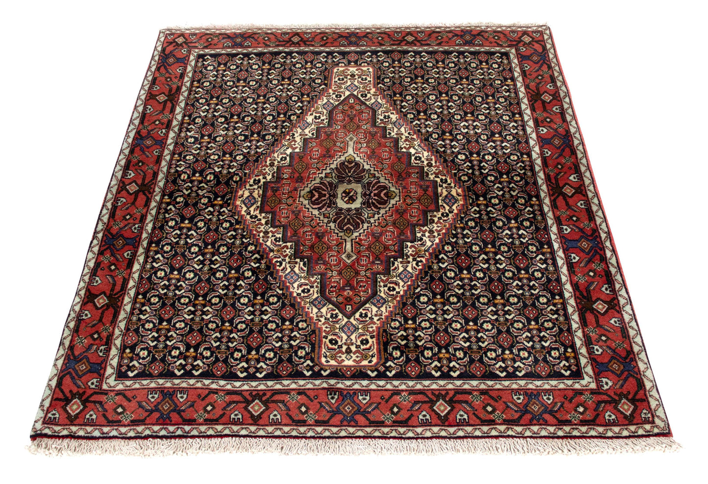 Fine Senneh 140x125 cm Persian Rug Fine-Senneh-140x125-cm-Persian-Rug-1-292314