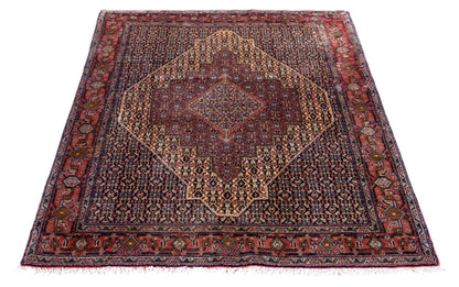 Fine Senneh 150x125 cm Persian Rug Fine-Senneh-150x125-cm-Persian-Rug-7-376511