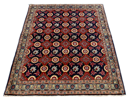 Fine Varamin 155x117 cm Persian Rug Fine-Varamin-155x117-cm-Persian-Rug-9-201164