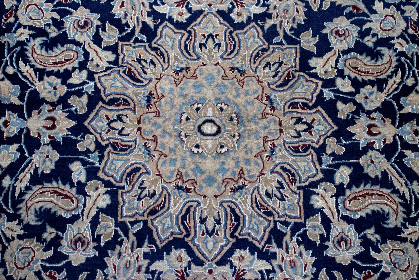 Vintage Nain 9La 217x125 cm Persian Rug Vintage-Nain-9La-217x125-cm-Persian-Rug-3-808346